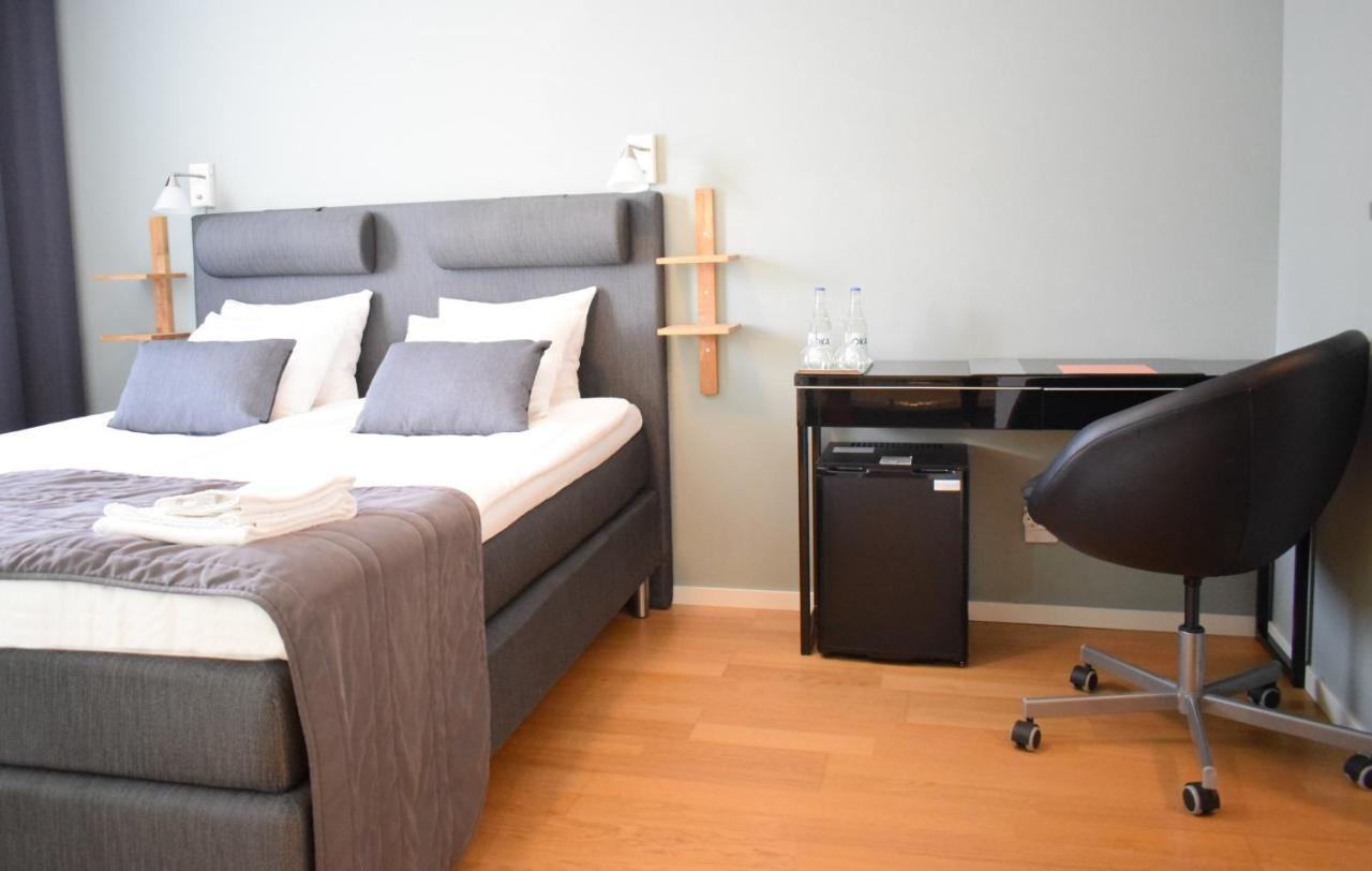 Hotell Gaestis Tierp ภายนอก รูปภาพ