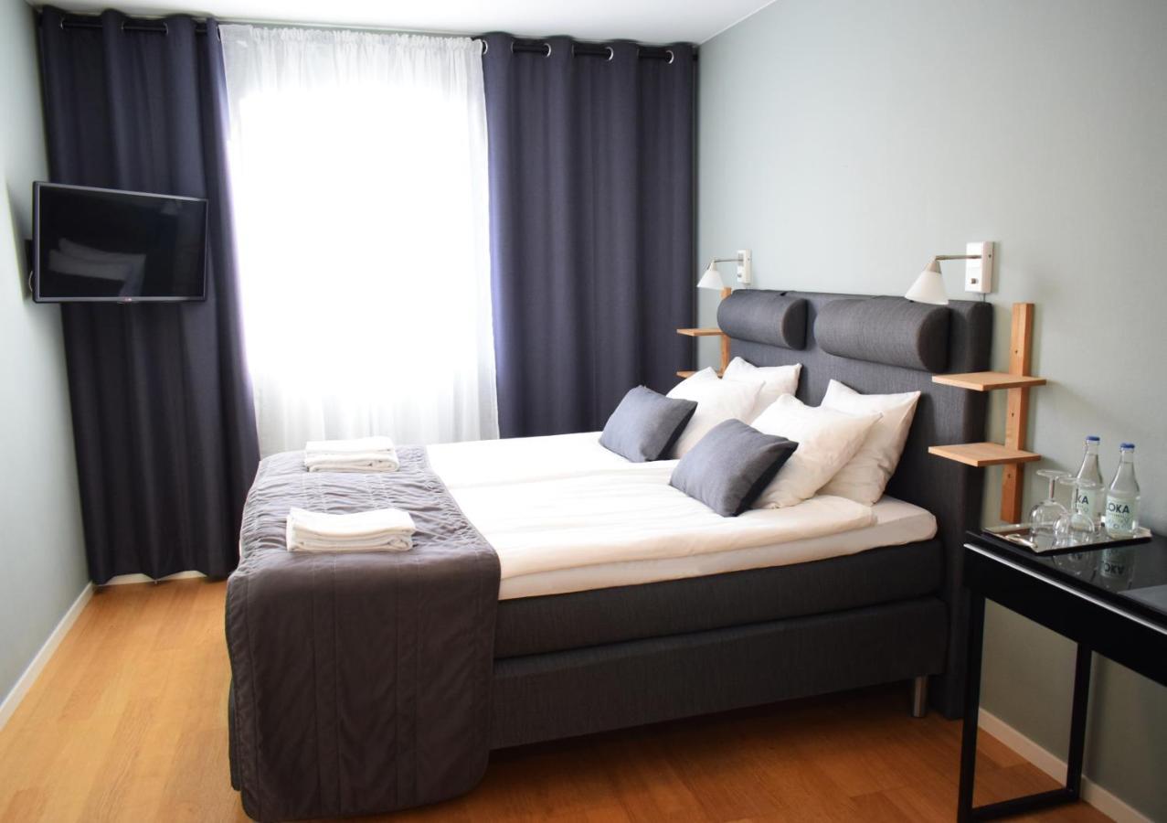 Hotell Gaestis Tierp ภายนอก รูปภาพ