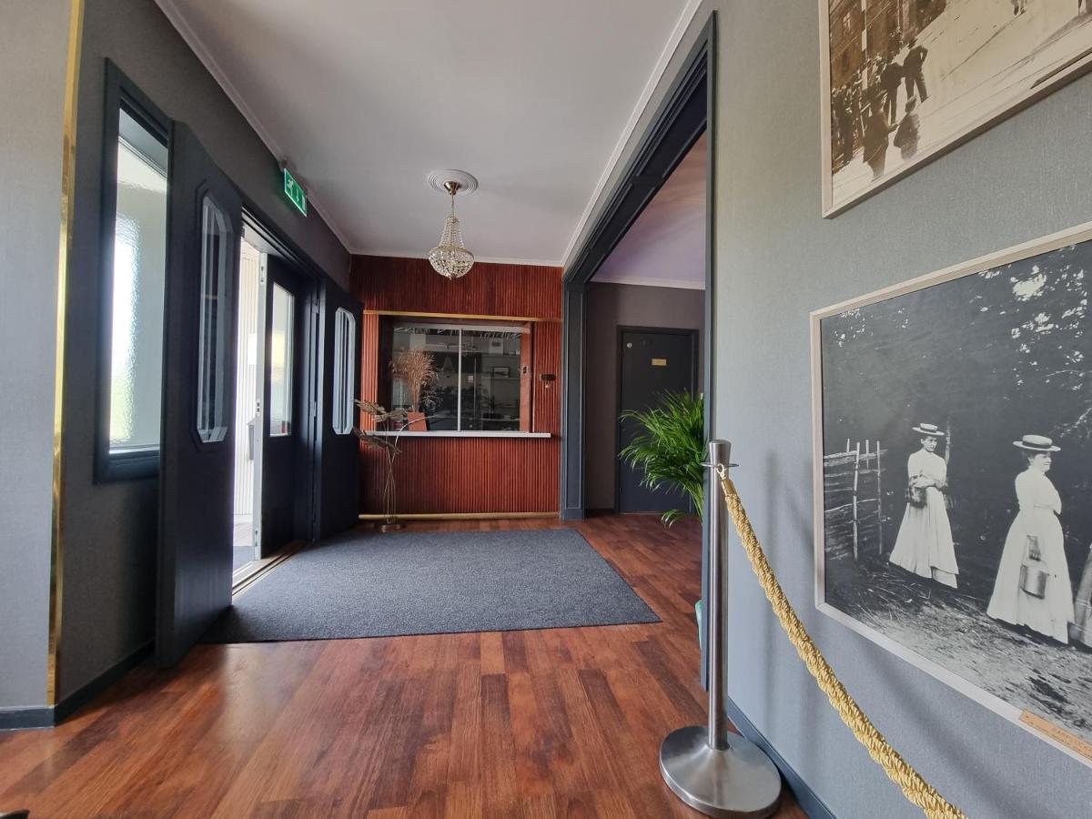 Hotell Gaestis Tierp ภายนอก รูปภาพ